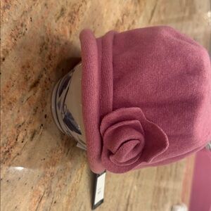 ROSE Wool Felt Women's Hat with Floral Accent - NWT